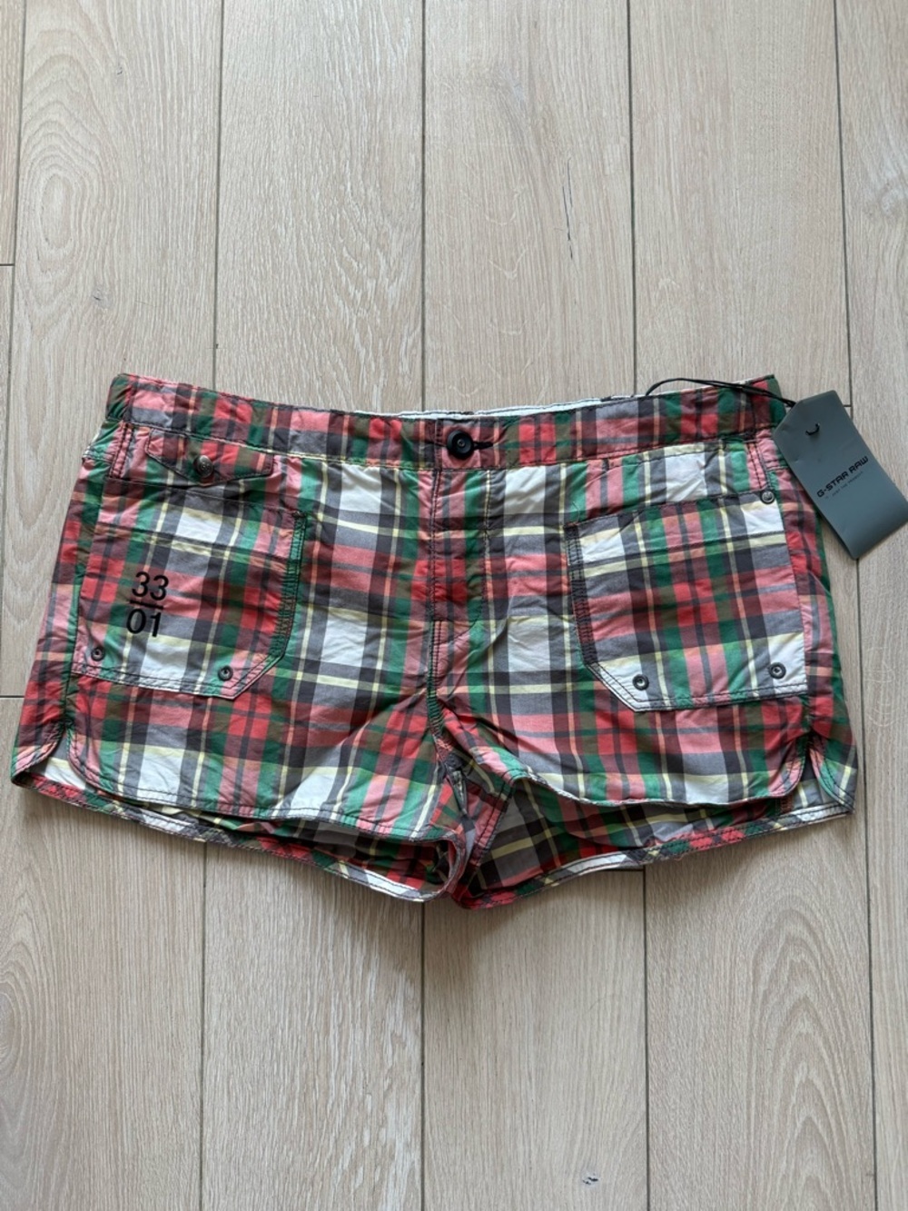G-Star Raw Lawson Low Rise Plaid Shorts in Rosehip Women’s Size 28